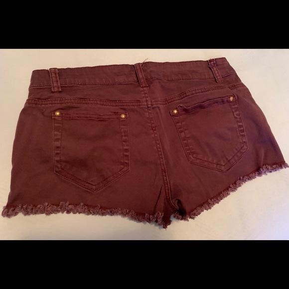 3 pairs of new shorts - Picture 6 of 6